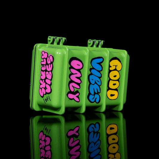 Skully Vibes Collab Green "Good Vibes Only" Case